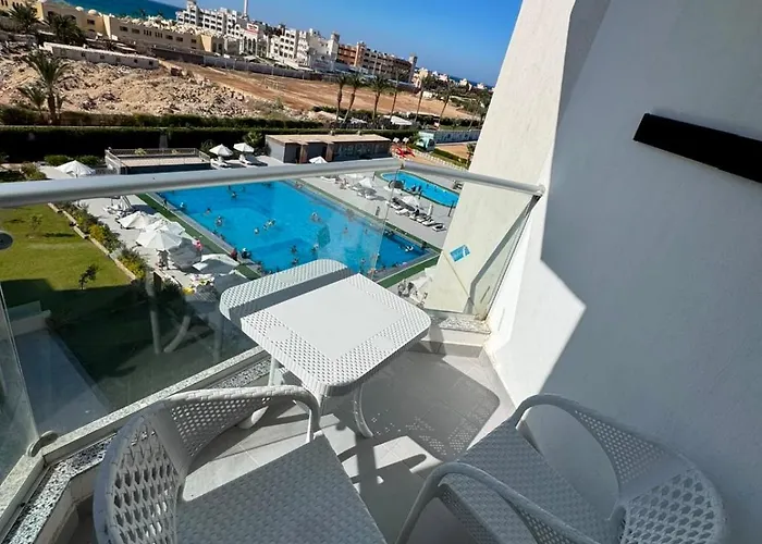Sea Scape Scandic Families & Foreigners Apartment